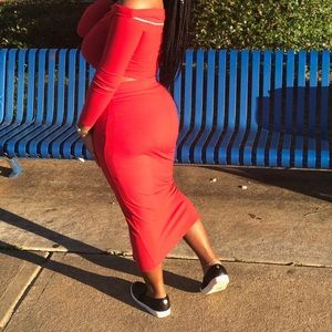 Red skirt Set.(Out and About Sweater Skirt Set)
